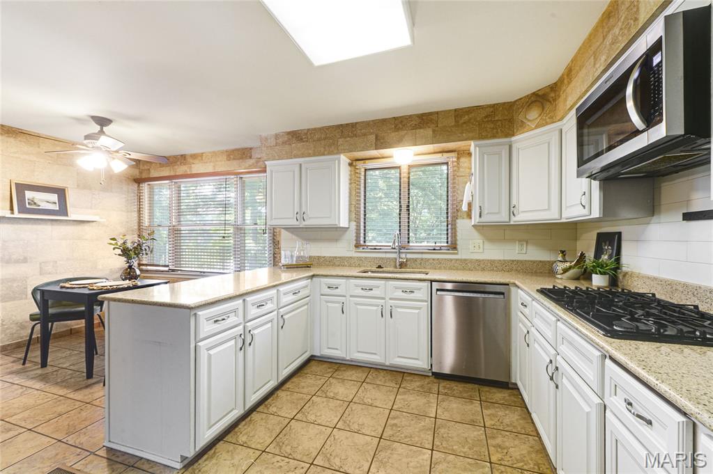 Pinetree Lake - Residential