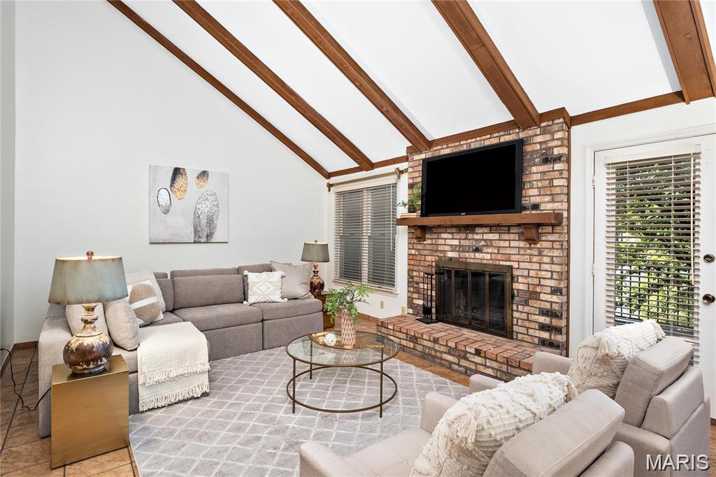 Pinetree Lake - Residential