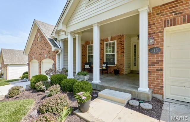 Villas at Ladue Bluffs - Residential Lease