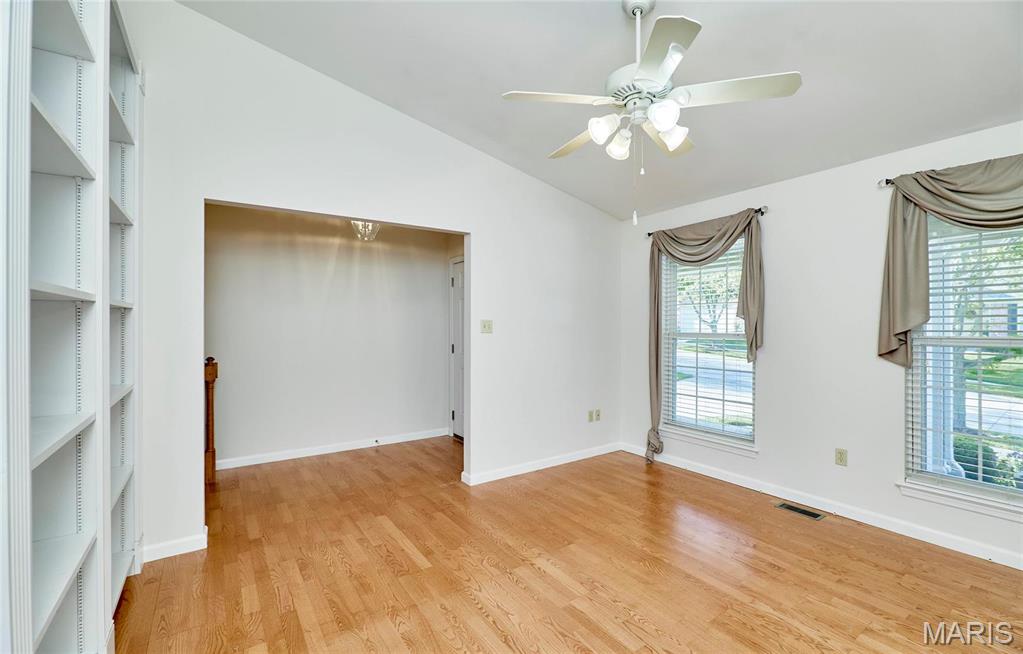 Villas at Ladue Bluffs - Residential Lease