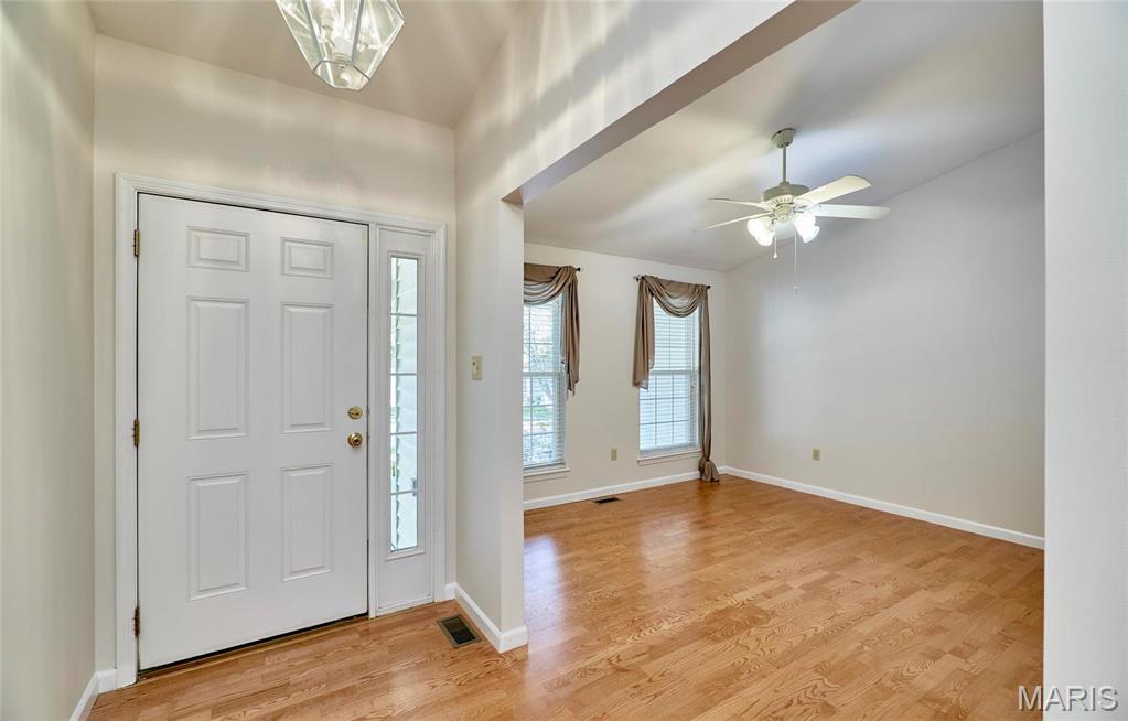 Villas at Ladue Bluffs - Residential Lease
