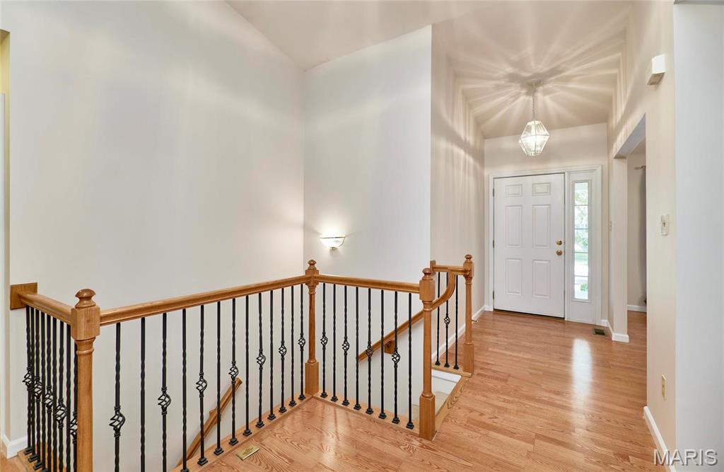 Villas at Ladue Bluffs - Residential Lease