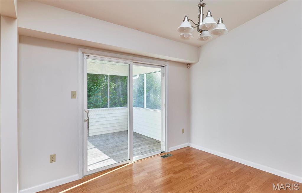 Villas at Ladue Bluffs - Residential Lease