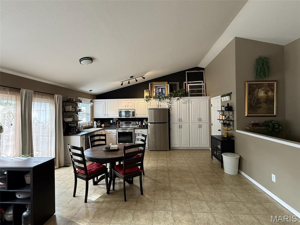 Eagle Rdg Estates 02 - Residential