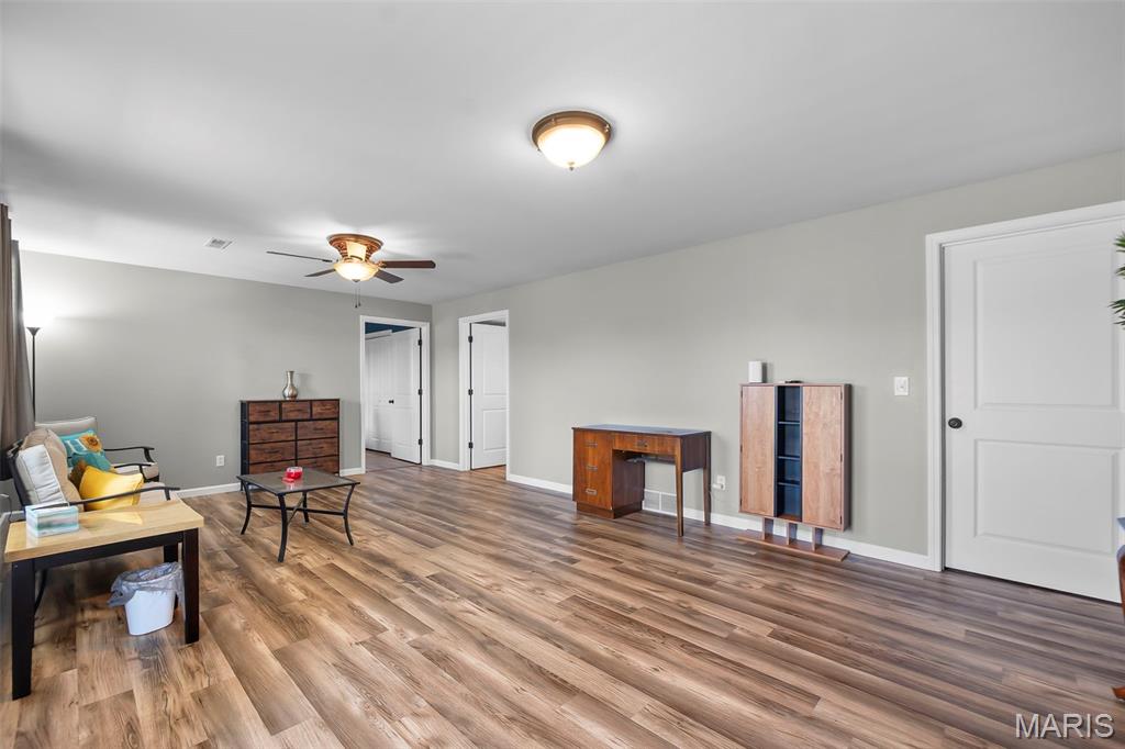 Oak Creek Estate - Residential
