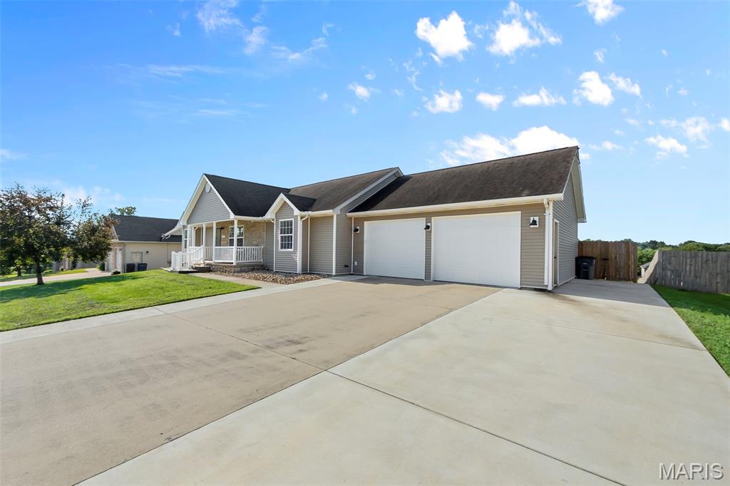 Oak Creek Estate - Residential