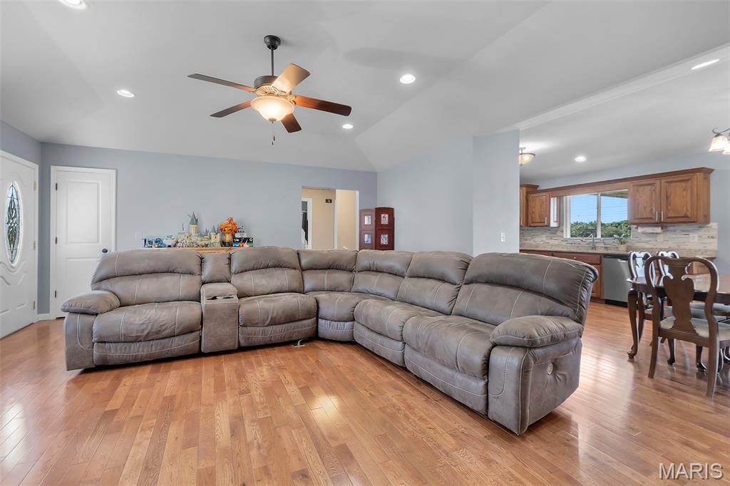 Oak Creek Estate - Residential