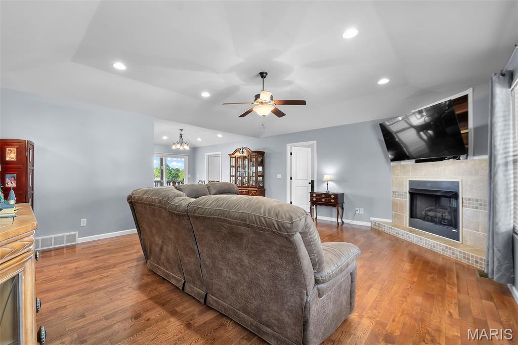 Oak Creek Estate - Residential