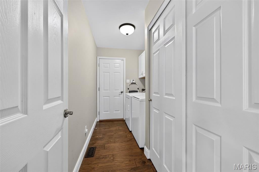 Villas At Ladue Bluffs - Residential