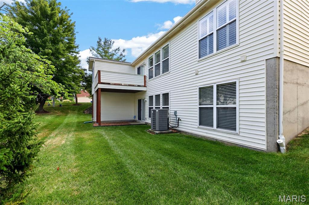 Villas At Ladue Bluffs - Residential