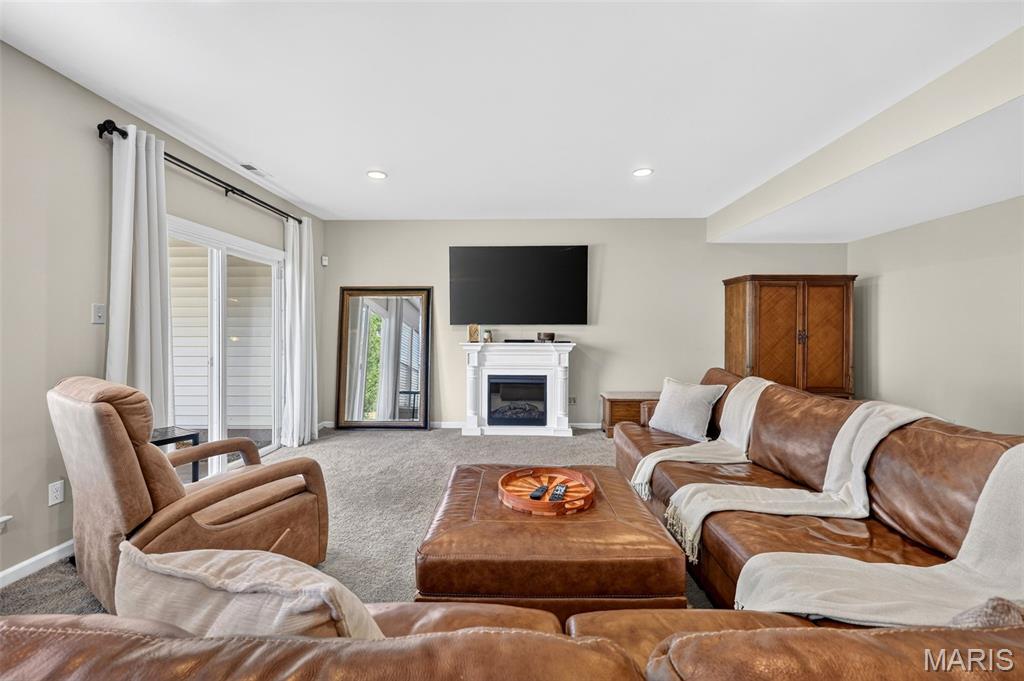 Villas At Ladue Bluffs - Residential