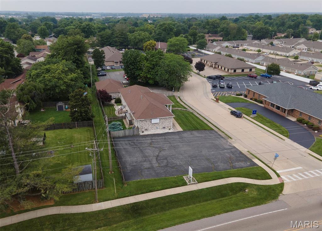 Lincoln Park Sub - Commercial Sale