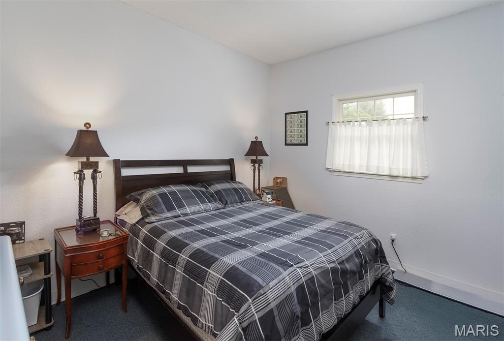 Lincoln Park Sub - Commercial Sale