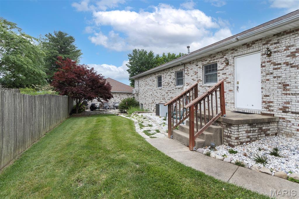 Lincoln Park Sub - Commercial Sale
