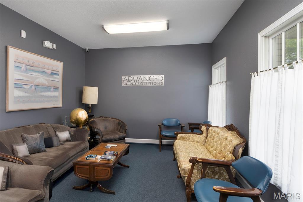 Lincoln Park Sub - Commercial Sale