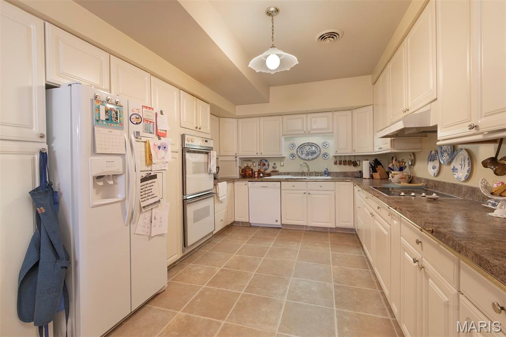 Lincoln Park Sub - Commercial Sale