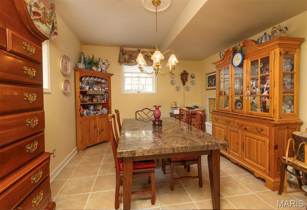 Lincoln Park Sub - Commercial Sale
