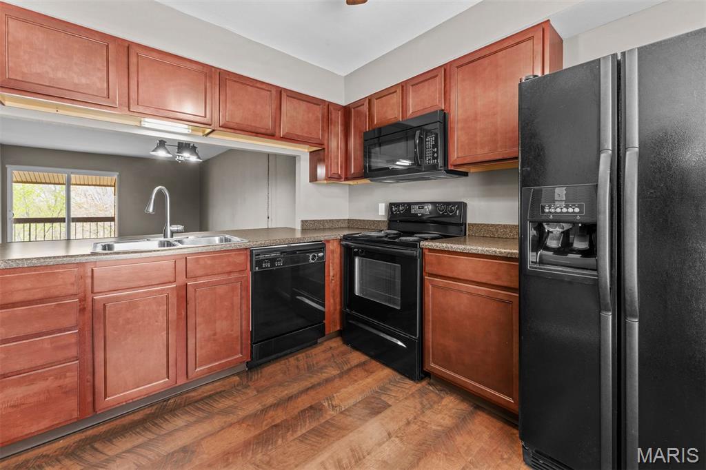 Greenbriar Condos - Residential Lease