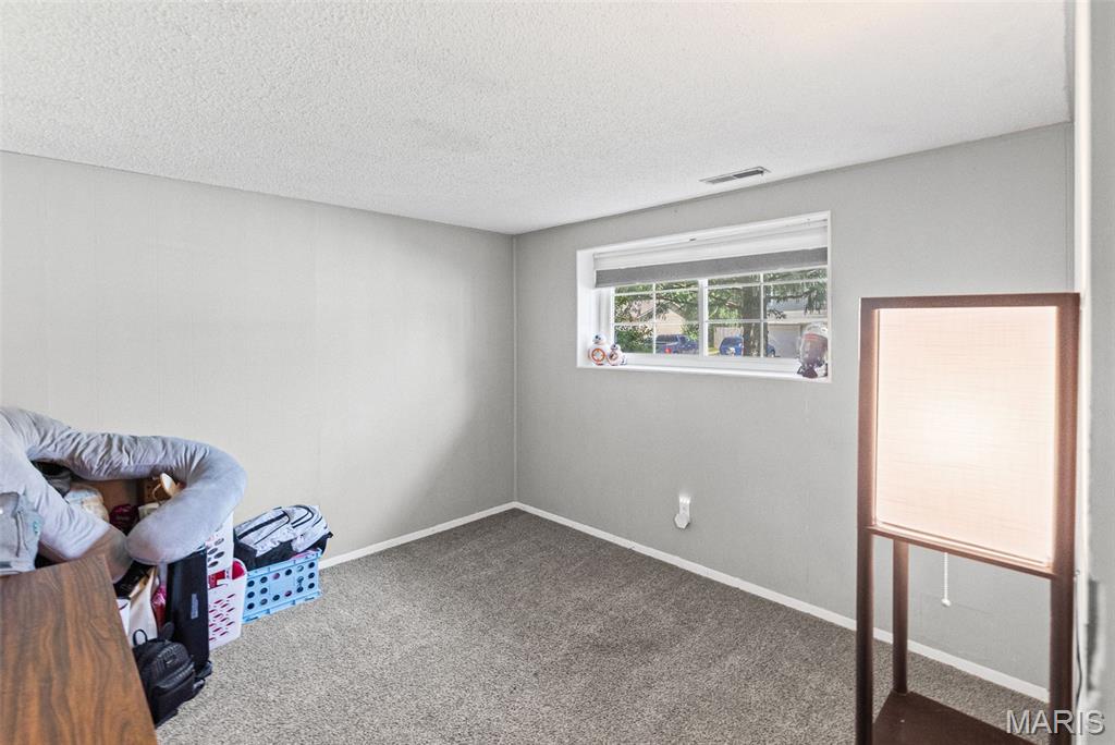 High Mdws - Residential