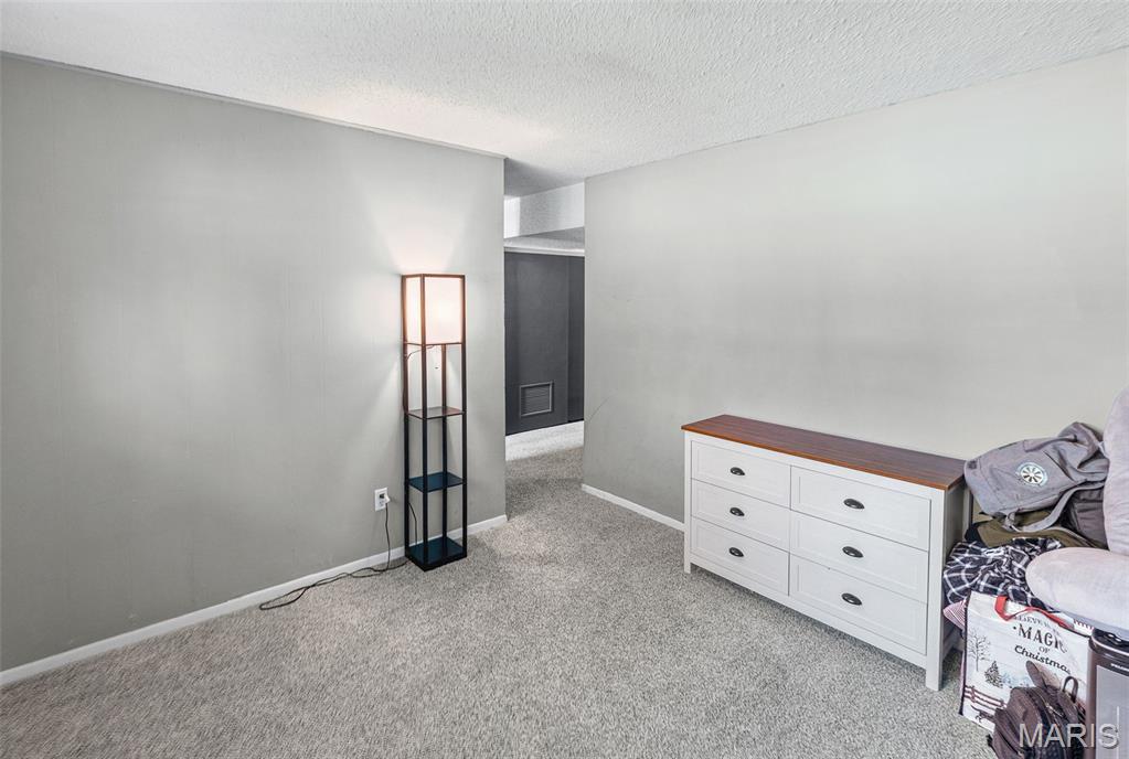 High Mdws - Residential