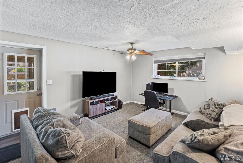 High Mdws - Residential
