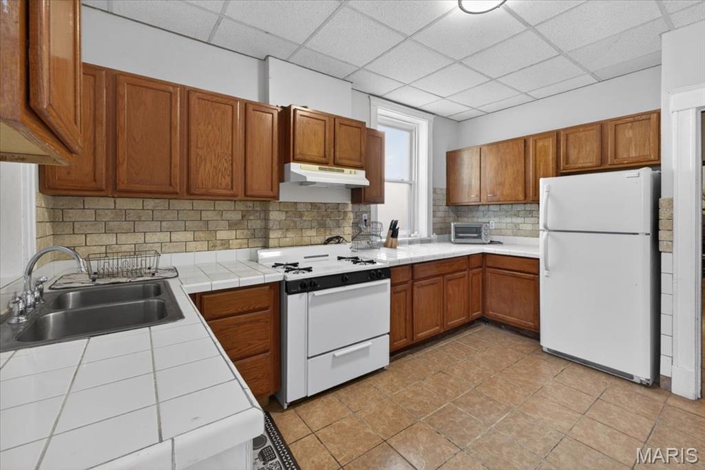 Dover Place Add - Residential Lease