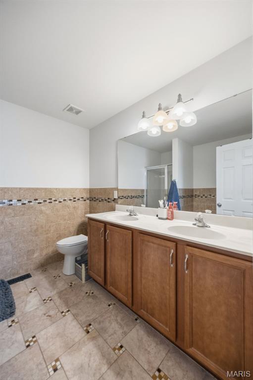 Villas/Windcrest 03 - Residential