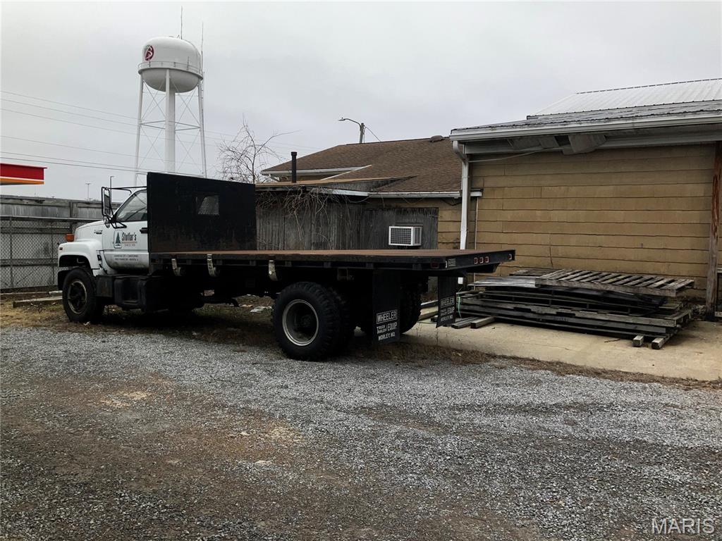 McFalls 1st Add - Commercial Sale
