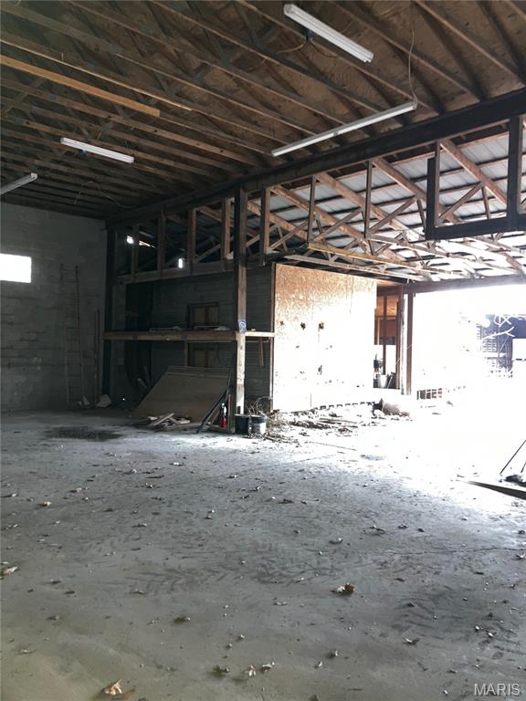 McFalls 1st Add - Commercial Sale