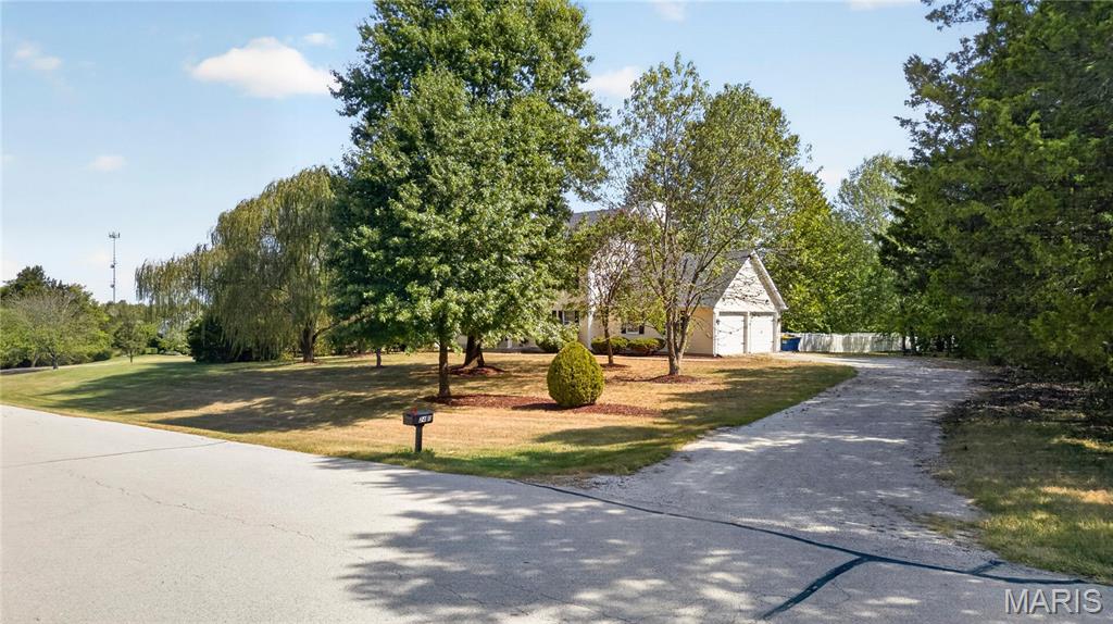 Country Pointe Estate - Residential