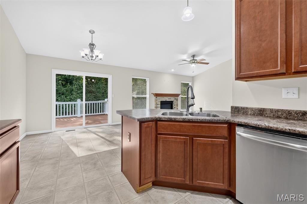Ellington Place #3 - Residential