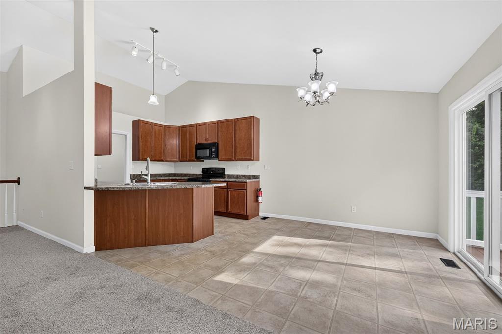 Ellington Place #3 - Residential