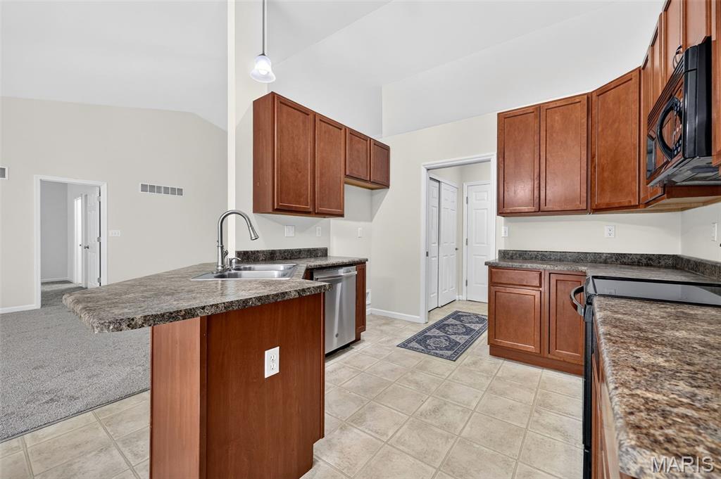 Ellington Place #3 - Residential