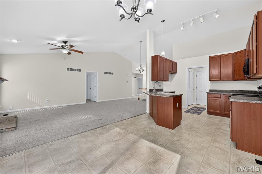 Ellington Place #3 - Residential