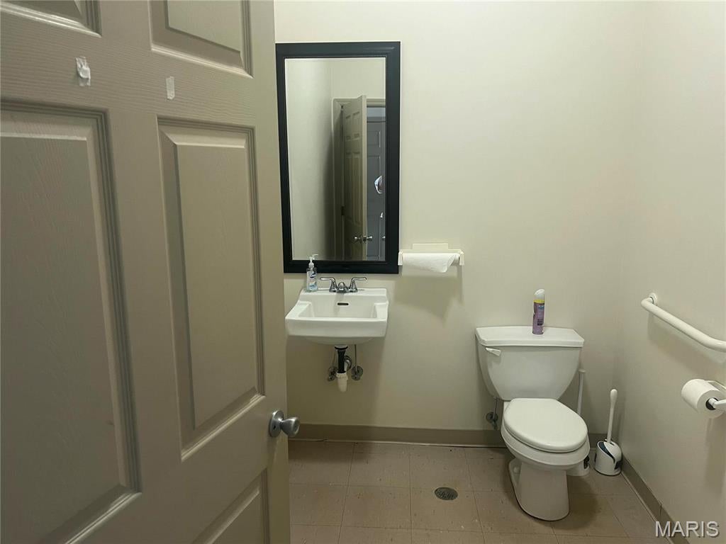 N/A - Commercial Lease