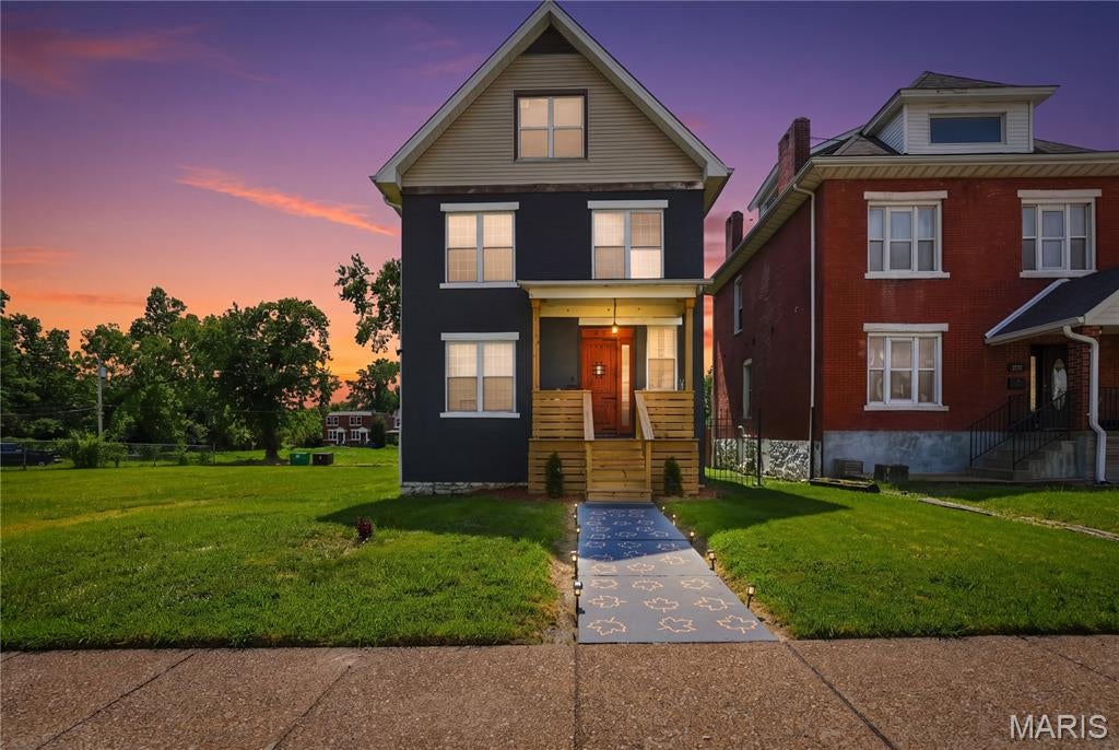 Chateau Gardens 2 - Residential