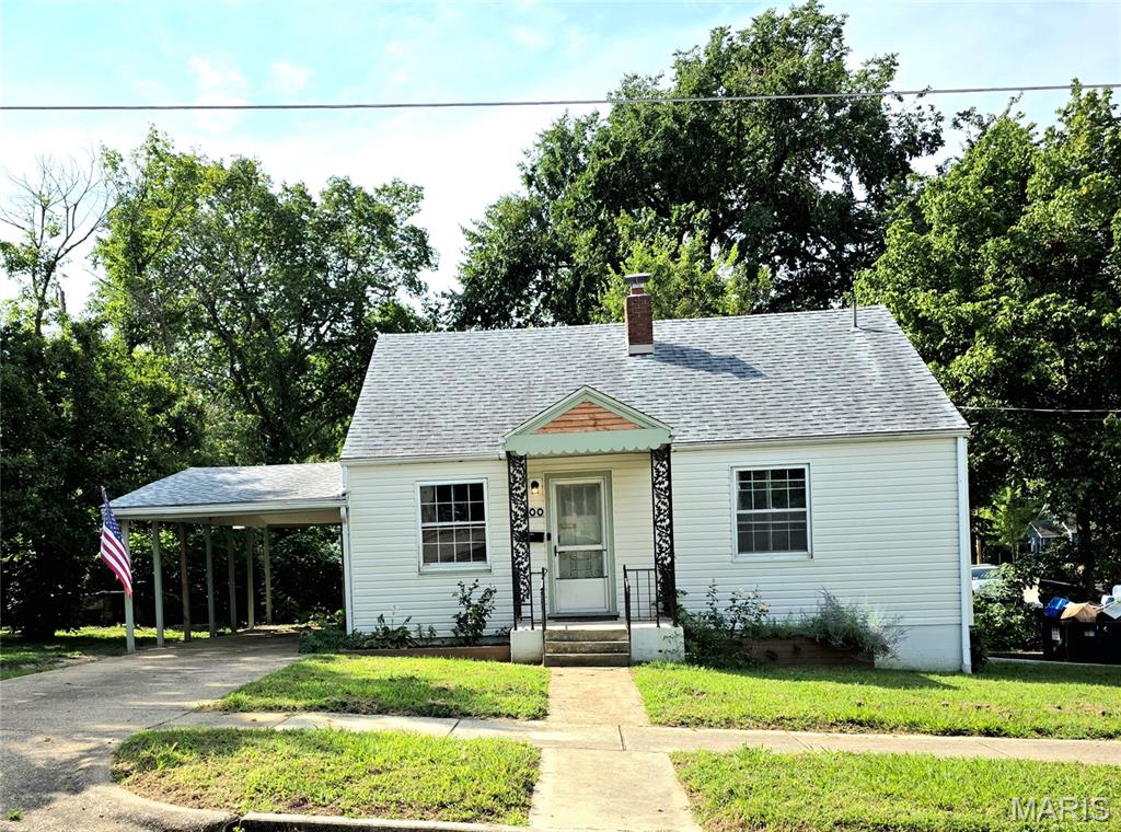 A perfect blend of character and convenience! This updated 1942 bungalow offers 1,100+ square feet of living space on a level corner lot in town. The main level features new flooring, comfortable living areas, and a well-appointed kitchen. Two bedrooms, a large upper-level bonus room that can be used as a bedroom, and a partial walk-out basement with laundry hookups provide plenty of usable space or possible workshop. The home’s vinyl siding exterior, paired with a newer roof, HVAC and water heater, delivers both style and peace of mind. Ideal as a first home or investment property, this charming bungalow brings vintage appeal with modern upgrades. Don’t miss your chance—schedule your private showing today.