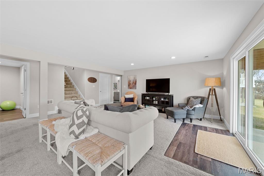 The Villas at Dardenne Place - Residential