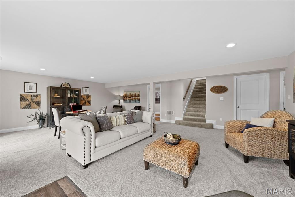 The Villas at Dardenne Place - Residential
