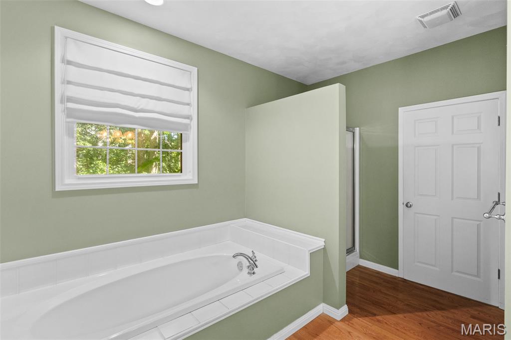 Wildwood Lake Estate North 1st Add - Residential