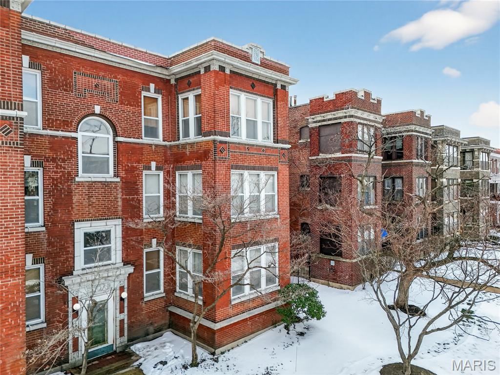 Waterman-Pershing - Residential