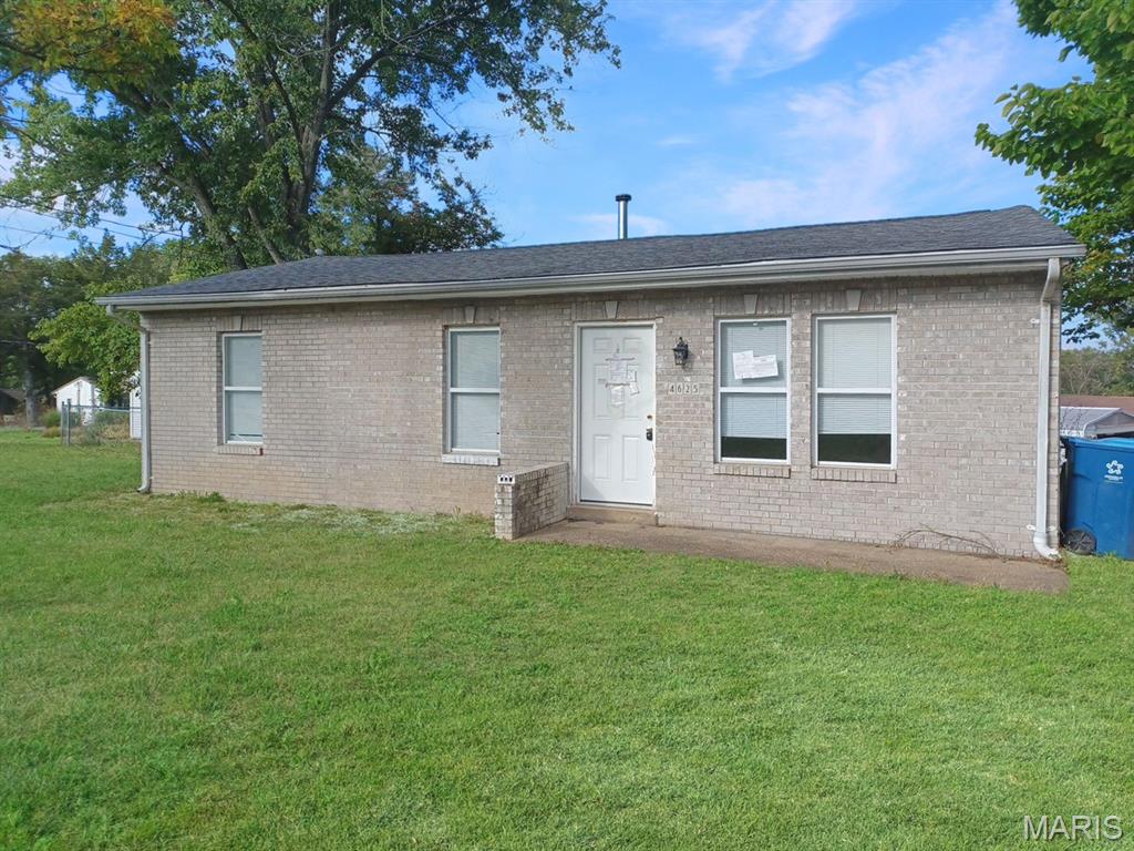 This 3-bedroom, 1-bath home offers a spacious layout with room to customize and make it your own. Featuring a versatile floor plan, ample natural light, and generous living areas, it's a perfect canvas for your vision. Whether you're looking to invest or create your dream space, this property is ready for your personal touch.