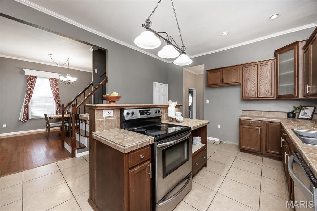 Village/Troy - Residential