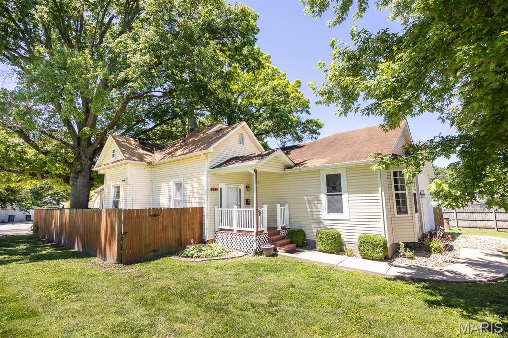 Well-maintained 3-bedroom, 2-bath home featuring a functional floor plan, unfinished basement area as well as spacious living areas, and a 2-car attached garage. The kitchen offers ample cabinet and counter space, while the primary suite includes a private bath. Enjoy fenced outdoor living in the backyard with room for gardening, entertaining, or relaxation. A temperature controlled sunroom provides year round entertainment space. Recent upgrades waterproofing by woods basement(2023), A new water heater(2024) new main water line (2024). Conveniently located near shopping, dining, parks, and major transportation routes