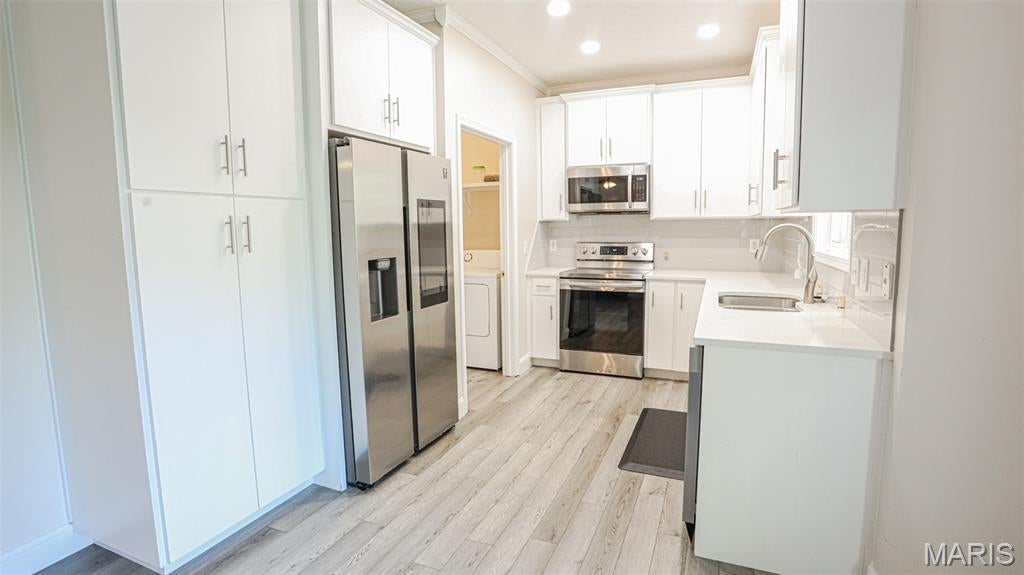 Chesterfield Courts Condo - Residential