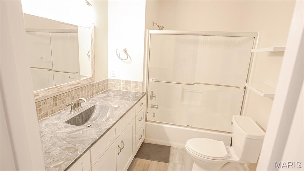 Chesterfield Courts Condo - Residential