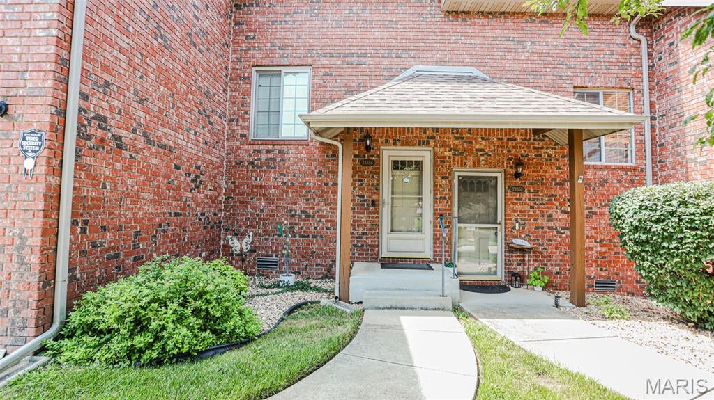 Chesterfield Courts Condo - Residential