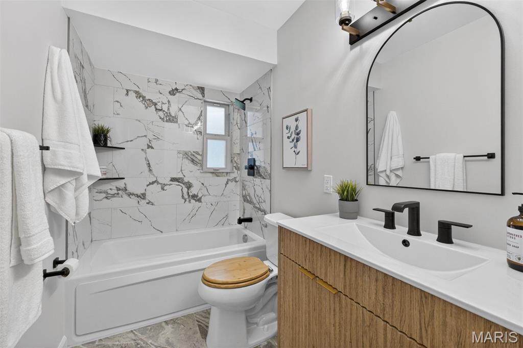 Catalina Place 1 - Residential