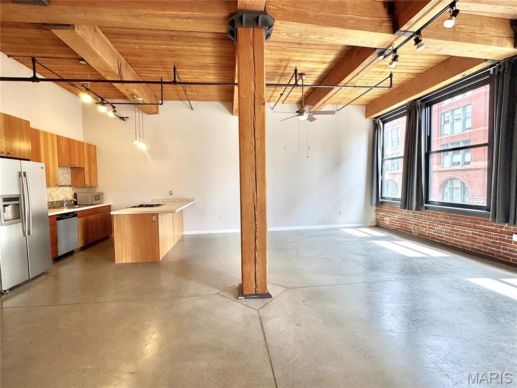 Dorsa Lofts - Residential Lease