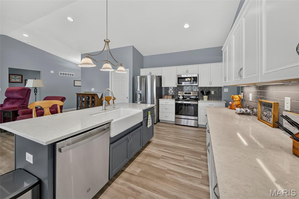 Riverdale Village G #1 - Residential